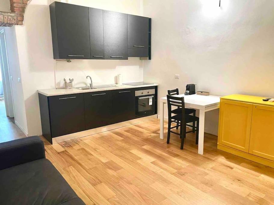 Isola - Garibaldi Lovely Apt. With Netflix And Wifi 밀라노 외부 사진